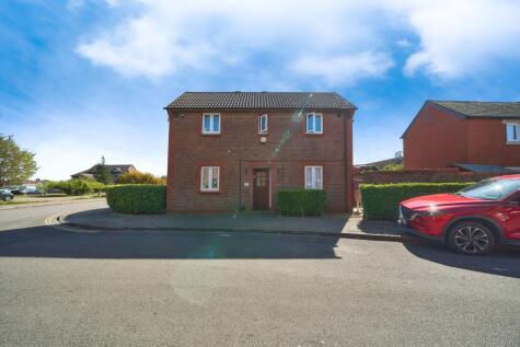 Padbury Close, Feltham, TW14