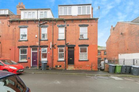 Harold Place, Leeds, LS6