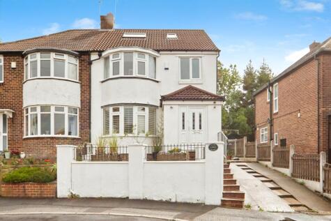 Whitecote Gardens, Leeds, LS13