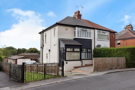 Benton Park Drive, Leeds, LS19