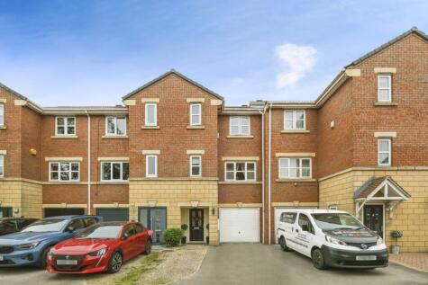 Meadowbrook Court, Leeds, LS27