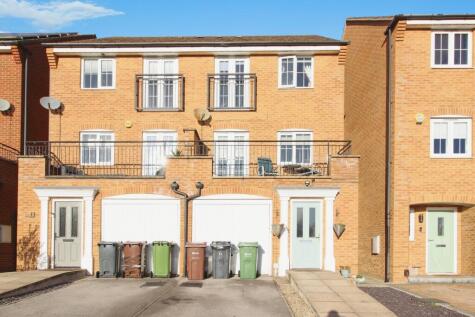 Kielder Drive, Leeds, LS10