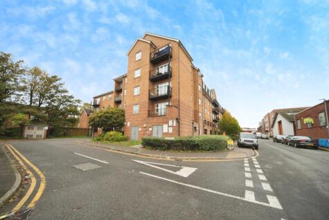 Holly Street, Luton, LU1