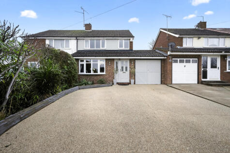 Mendip Way, Luton, LU3