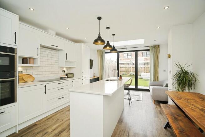 Kitchen/Family Room