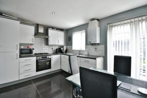 Paprika Close, Manchester, M11