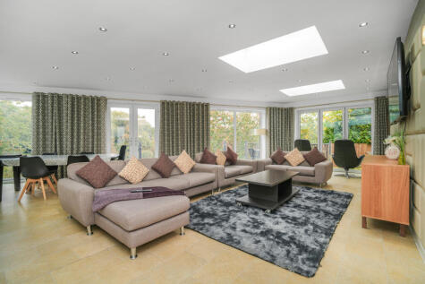 Hopefold Drive, Manchester, M28