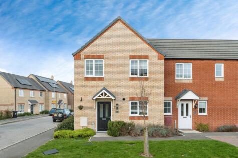 Gray Avenue, Ely, CB6