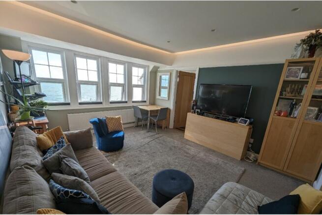 Living / Dining Room
