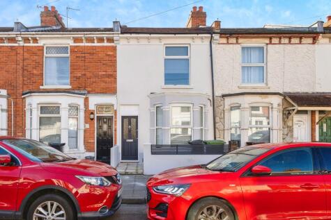 Weston Avenue, Southsea, PO4