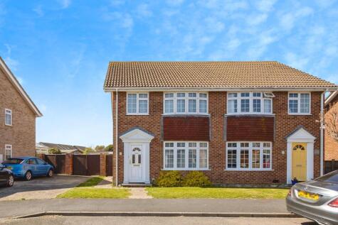 Harrow Drive, West Wittering, Chichester, PO20