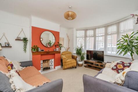 Northover Road, Portsmouth, PO3