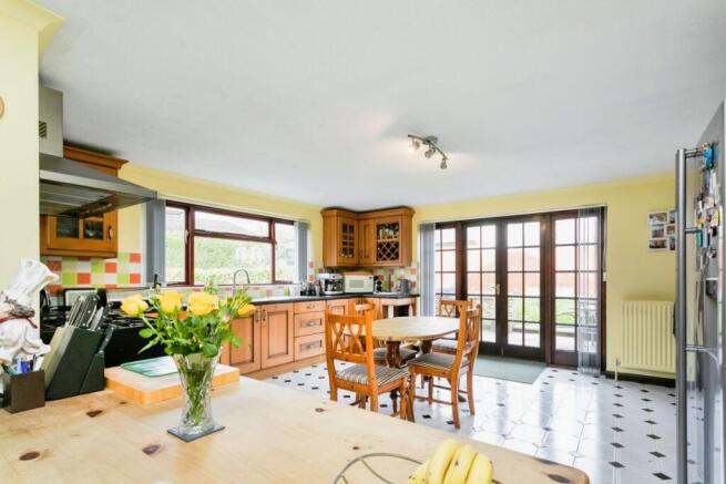 Kitchen/Breakfast