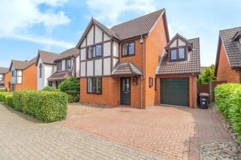 Paxton Crescent, Shenley Lodge, Milton Keynes, MK5