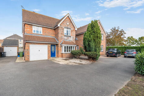 Blanchland Circle, Monkston, Milton Keynes, MK10