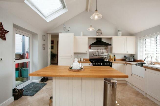 Kitchen/Dining Room