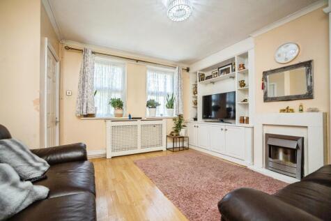 Rochester Road, Gravesend, DA12