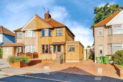 Beechcroft Avenue, Bexleyheath, DA7