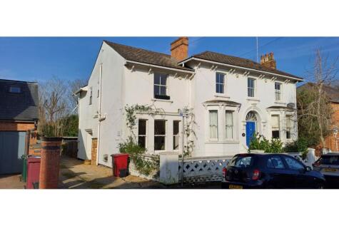 17 Brunswick Hill, Reading, RG1