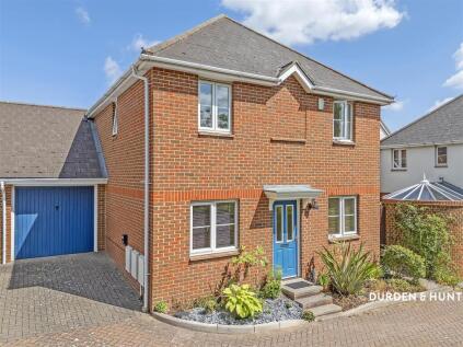 St. Nicholas Place, Loughton, IG10