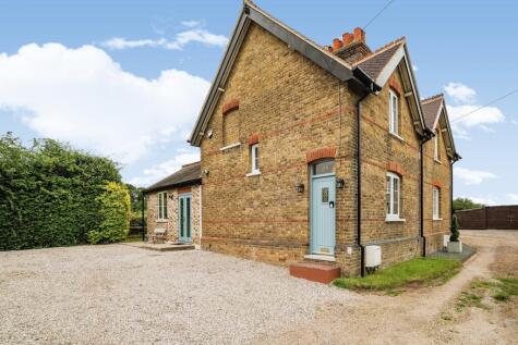 Woodgreen Road, Waltham Abbey, EN9