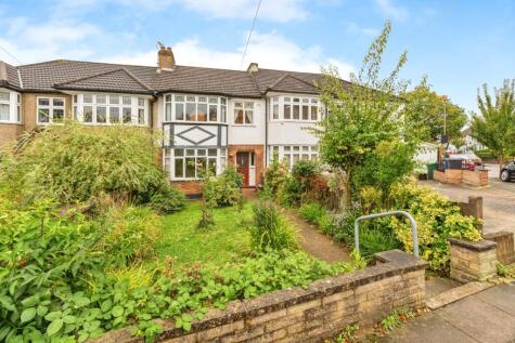 Mansfield Avenue, Barnet, EN4