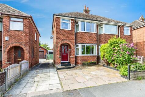 Kipling Drive, Blackpool, FY3