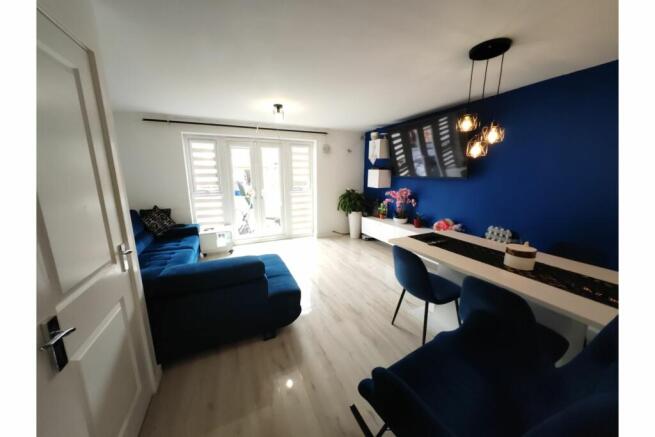 Living / Dining Room