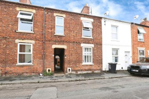 Sidney Street, Grantham, NG31
