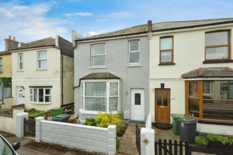 Bulverhythe Road, St. Leonards-on-Sea, TN38