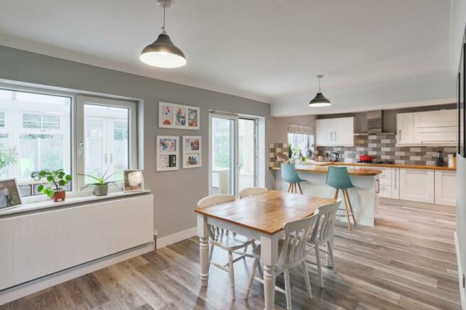 Kitchen/Dining Room