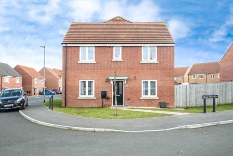 Manor Park Drive, Pontefract, WF8