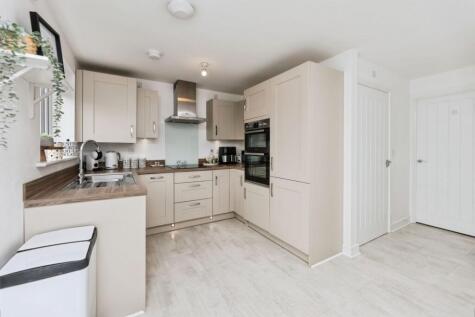 Castle Crescent, Pontefract, WF8