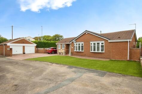 Hall Croft, Normanton, WF6