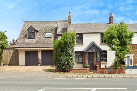 Watling Street East, Towcester, NN12