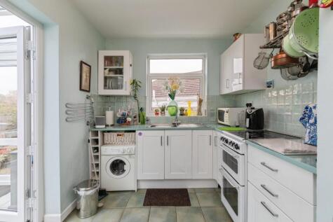 Beachgrove Gardens, Bristol, BS16