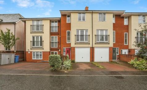 Priory Walk, Sudbury, CO10