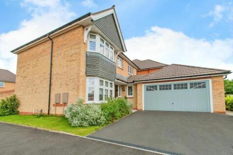 Horton Close, Oldham, OL9