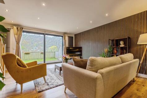 Asher Drive, Todmorden, OL14