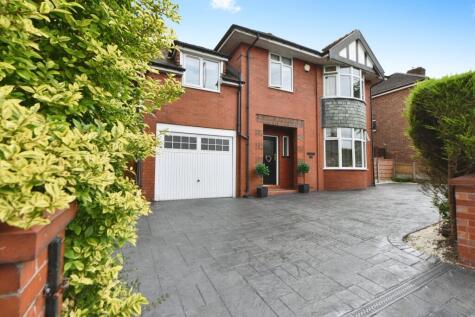 Chadderton Park Road, Oldham, OL9