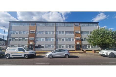 Percy Road, Ilford, IG3