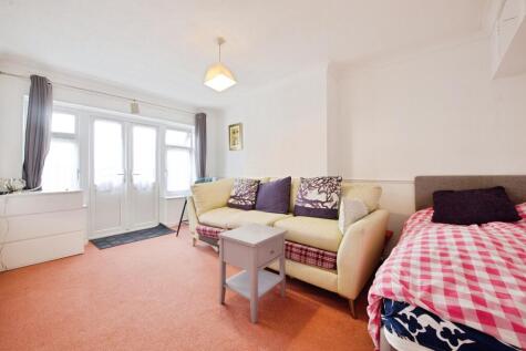 Endeavour Way, Barking, IG11