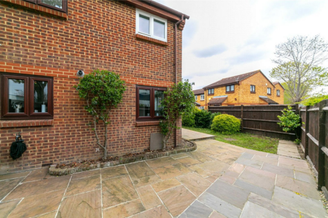 Spring Grove, Mitcham, CR4