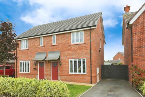 Magdalen Drive, Evesham, WR11