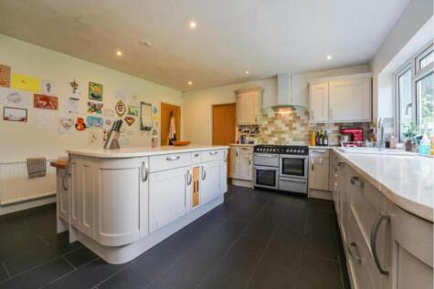 Old Manor Close, Pershore, WR10