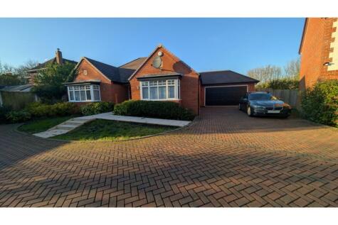 Walpole Drive, Worcester, WR2