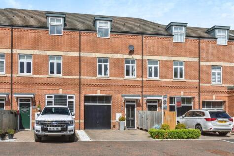 Hugh Percy Court, Morpeth, NE61