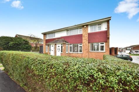 Salisbury Close, Sittingbourne, ME10