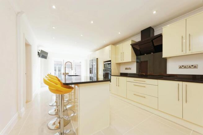 Kitchen/Breakfast