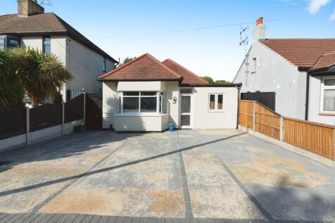 Carlingford Drive, Southend, SS0